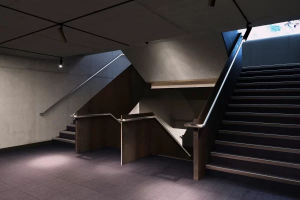 Outernet_Stairs_02B