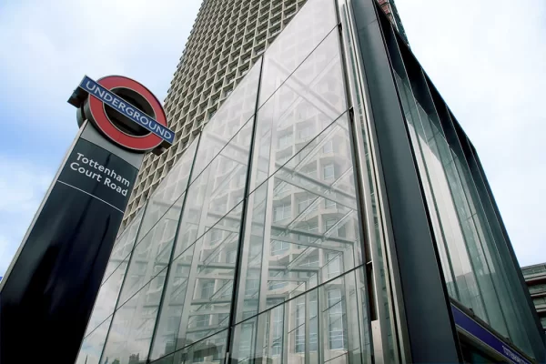 TottenhamCourtStation_c_seele__2_