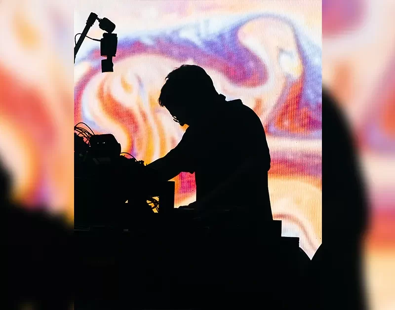 Floating Points: HERE at Outernet