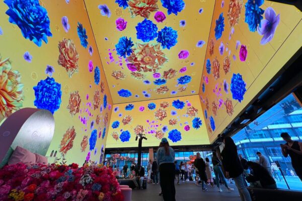 Comfort's domination featured anamorphic 3D visuals of cascading petals and blossoms that enveloped visitors using the floor-to-ceiling immersive screens.