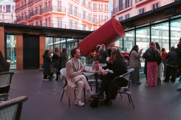 Taking place across two full days in The Now Building the L'Oreal Paris experience evoked the stunning architecture of Paris across our floor-to-ceiling wrap-around screens.